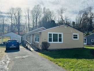 584 Mclean Rd, Cortland, NY 13045