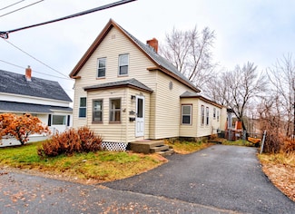 31 Mount Pleasant St, Derry, NH 03038