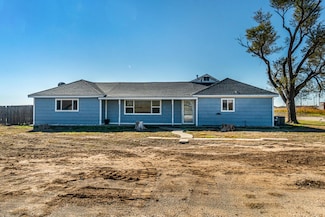 301 N Hutson Ave, Kress, TX 79052