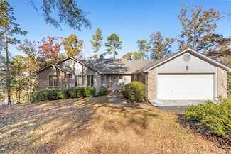 205 Watersedge Rd, Greenwood, SC 29649