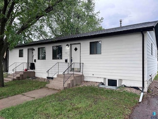 704 W Bailey St, Sioux Falls, SD 57104