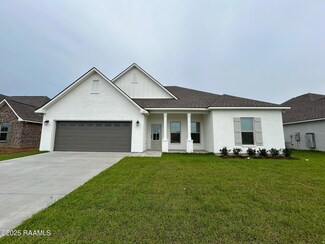 607 Summer St, Broussard, LA 70518