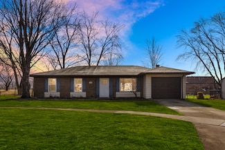 339 N Waverly Ct, Elgin, IL 60120