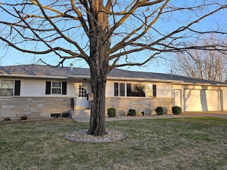 309 Euclid St, Alden, MN 56009