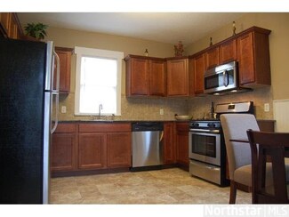 156 156 Page St E, St. Paul, MN 55107