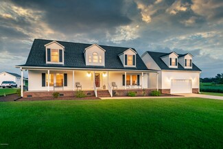 4077 Norris Store Rd, Ayden, NC 28513