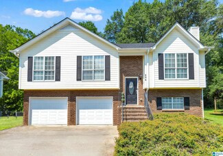 496 Carriage Hills Dr, Bessemer, AL 35022