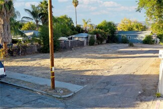 1324 W Victoria St, San Bernardino, CA 92411