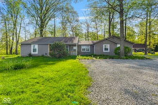 5039 Five Points Rd, Indianapolis, IN 46239