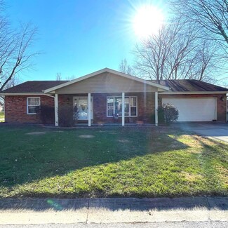 10 Meadowbruck Ln, Belleville, IL 62221