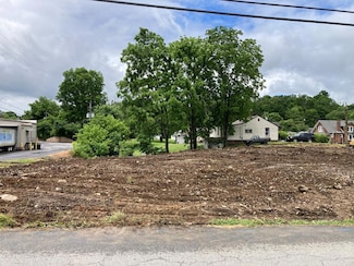 228 Groseclose St, Marion, VA 24354
