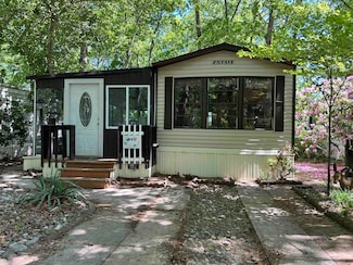 22 B St, Woodbine, NJ 08270
