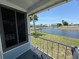 63 Umber Ct, Fort Myers, FL 33908