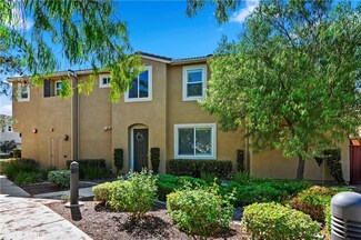 27532 Papillion St Unit 3, Murrieta, CA 92562
