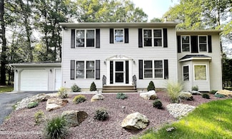 114 Dennis Ct, East Stroudsburg, PA 18301