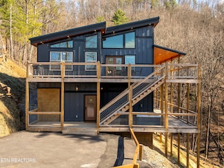 3265 Emerald Springs Loop, Sevierville, TN 37862