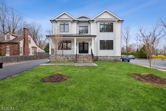 211 Eagle Rock Ave, Roseland, NJ 07068