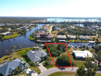 15406 Brainbridge Cir, South Gulf Cove, FL 33981