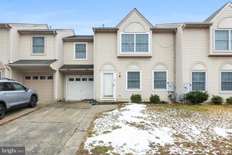 108 Carriage Ln, Swedesboro, NJ 08085