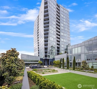 188 Bellevue Way NE Unit 1907, Bellevue, WA 98004