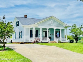 45 Hb Lewis Rd, Clinton, NC 28328