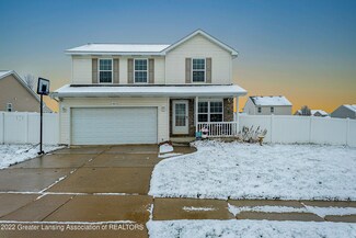 1827 Merganser Dr, Holt, MI 48842