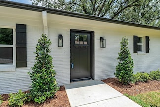 2918 Oak Knob St, Tyler, TX 75701