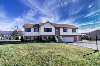 539 Madison Dr, Smithfield, PA 15478
