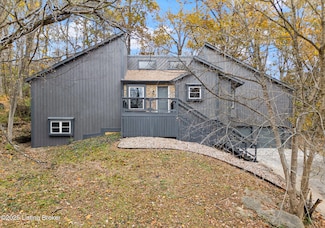 3703 Trail Ridge Rd, Louisville, KY 40241