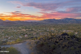 37200 N School House Rd Unit 3, Cave Creek, AZ 85331