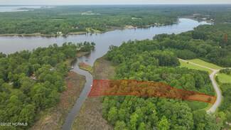 276 Portside, Arapahoe, NC 28510