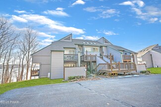106 Circle Green Unit C2, Paupack, PA 18451