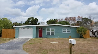 5211 Hemlock Dr, New Port Richey, FL 34652