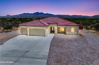 103 Keating Cir, Tubac, AZ 85646
