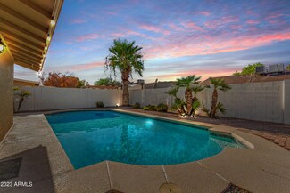 5558 W Cortez St, Glendale, AZ 85304