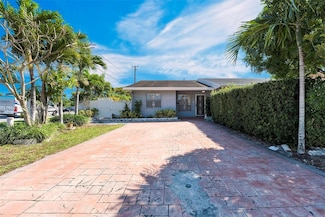 2401 SW 102nd Ave, Miami, FL 33165