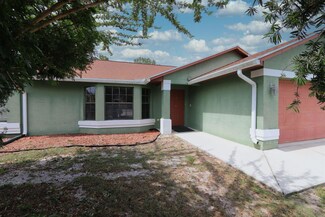 437 SW Dahled Ave, Port Saint Lucie, FL 34953
