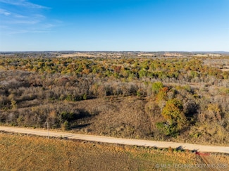 40 E 1020 Rd, Warner, OK 74469