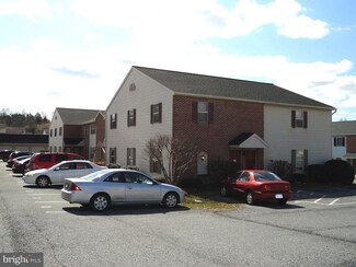 231 Miller Rd, Akron, PA 17501