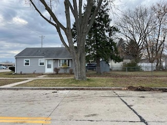 2918 Arthur Ave, Racine, WI 53405