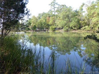 00 Morse Point Rd, Port Haywood, VA 23138