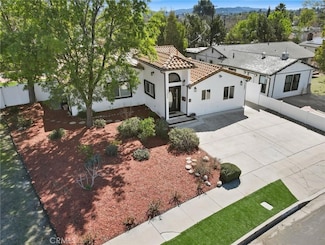 23800 Mobile St, West Hills, CA 91307