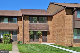 5872 Steepridge Dr, Elkridge, MD 21075