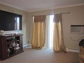 700 Governors Dr Unit 24, Winthrop, MA 02152