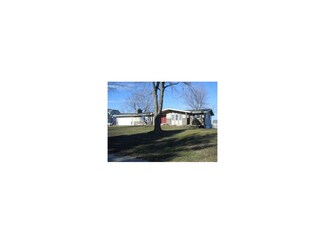710 W Kimble Dr, Stewartsville, MO 64490