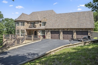 200 Barnes Ln, Branson, MO 65616
