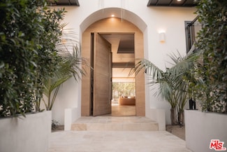 6546 Colgate Ave, Los Angeles, CA 90048