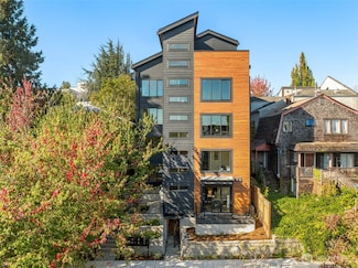 113 24th Ave E Unit B, Seattle, WA 98112