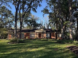 877 Hillhaven Ct, Nashville, TN 37220