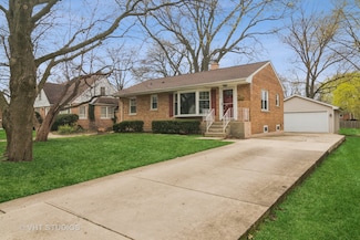 238 S Greenwood Ave, Palatine, IL 60074